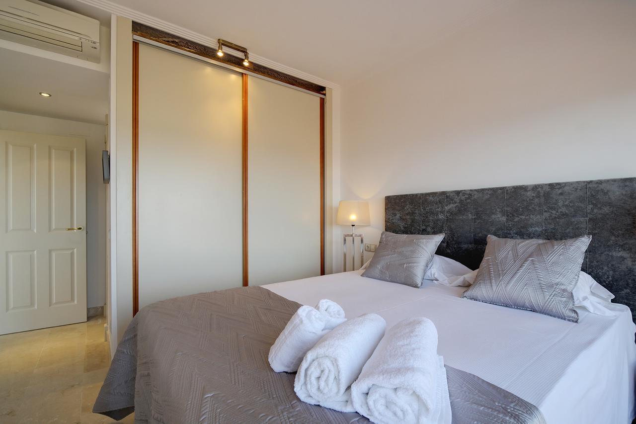 Jardines De Nueva Galera Cozy Penthouse Apartment Estepona Exterior photo